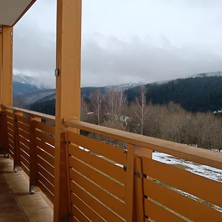 Apartman Poniklec V Hoteli Dóval Kültér fotó